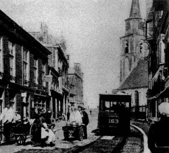 De paardetram in de Keizerstraat